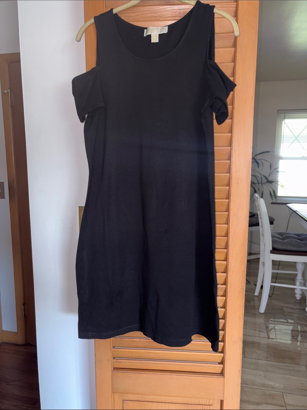 MICHAEL Michael Kors Black Cold-Shoulder Midi Dress